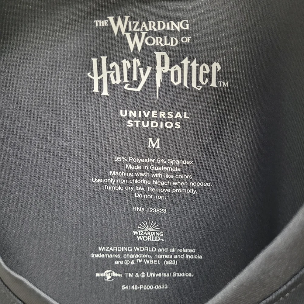 Harry Potter Hogwarts Quidditch T-Shirt - Picture 3 of 8